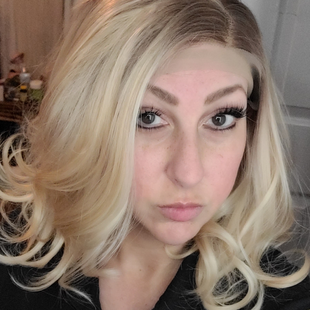 Chelsey Smith wig